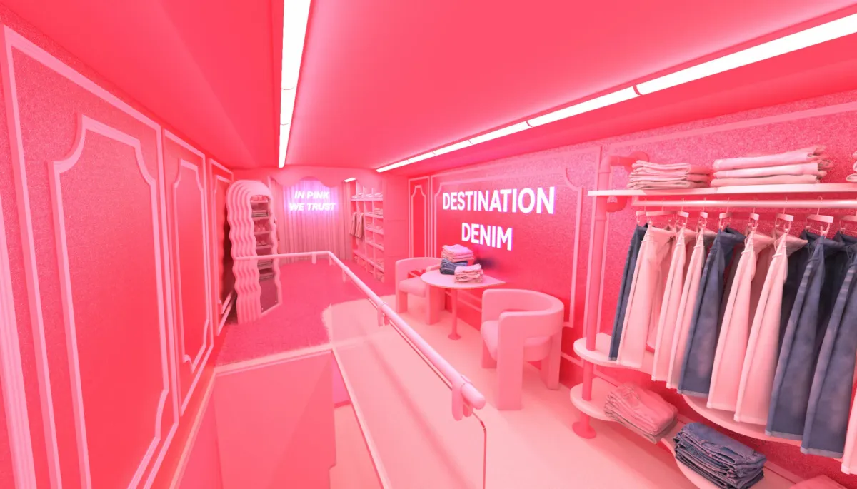 Your Ultimate Fashion Adventure Awaits! Hop on the SHEIN X Klarna "In Pink We Trust" Tour Bus 👗🚌💋