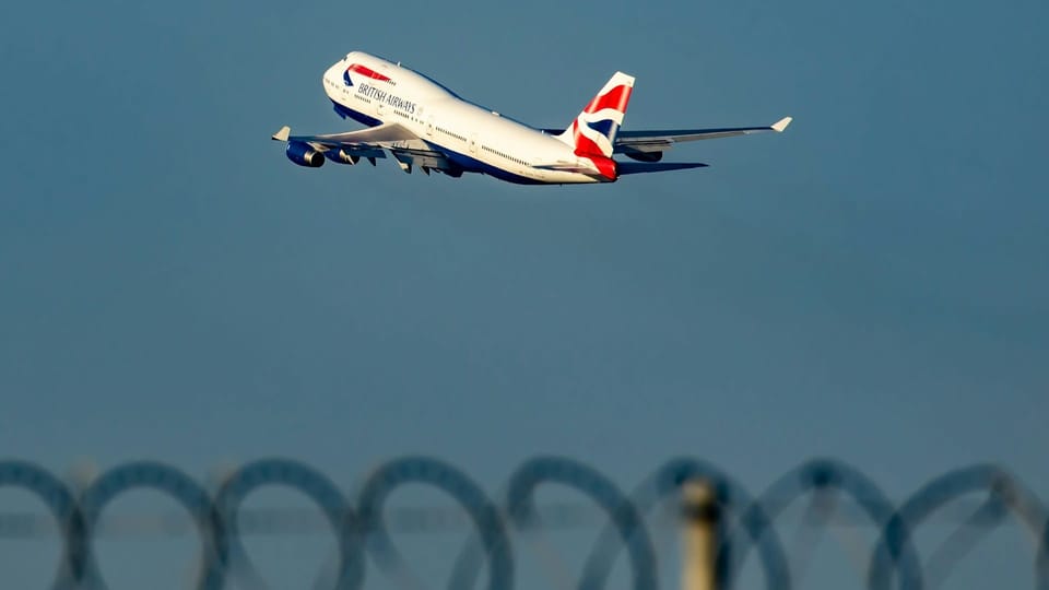 Why Your Airport Choice Matters More Than You Think This Summer ✈️